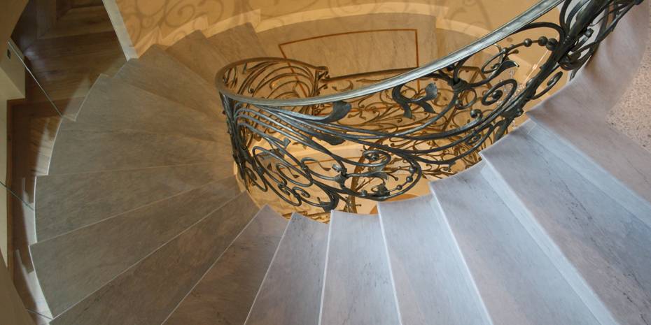 Escalier en marbre ACQUABIANCA