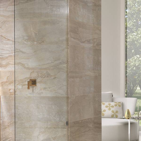 Salle de bain en marbre DAINO REALE
